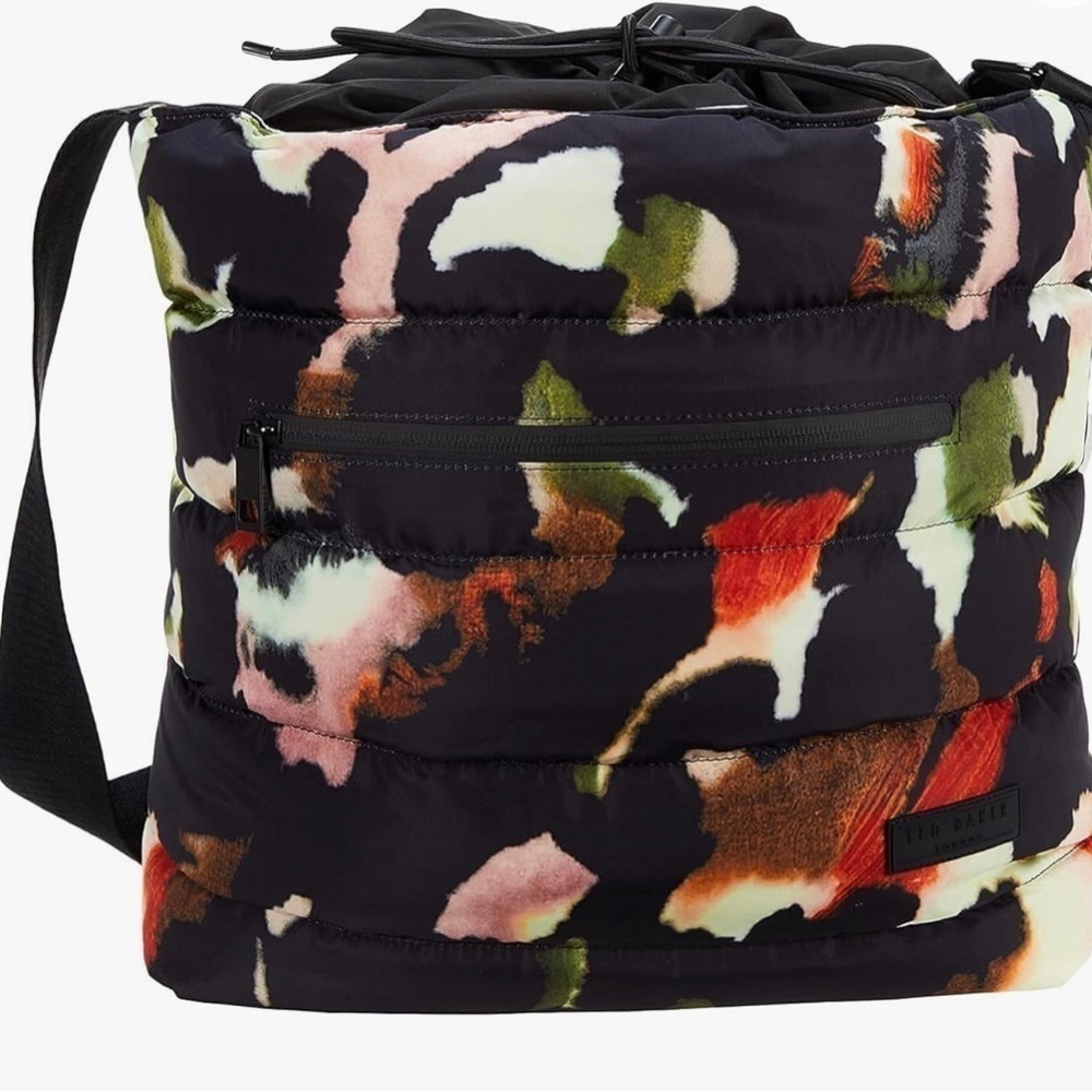 Nwt TED BAKER Gianara Forager Puffer Nylon Drawstring Tote Bag‎